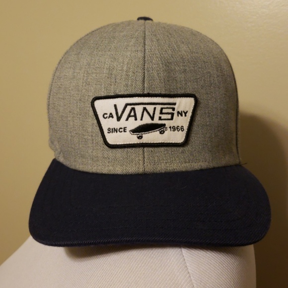 Vans Other - *vans* trucker hat